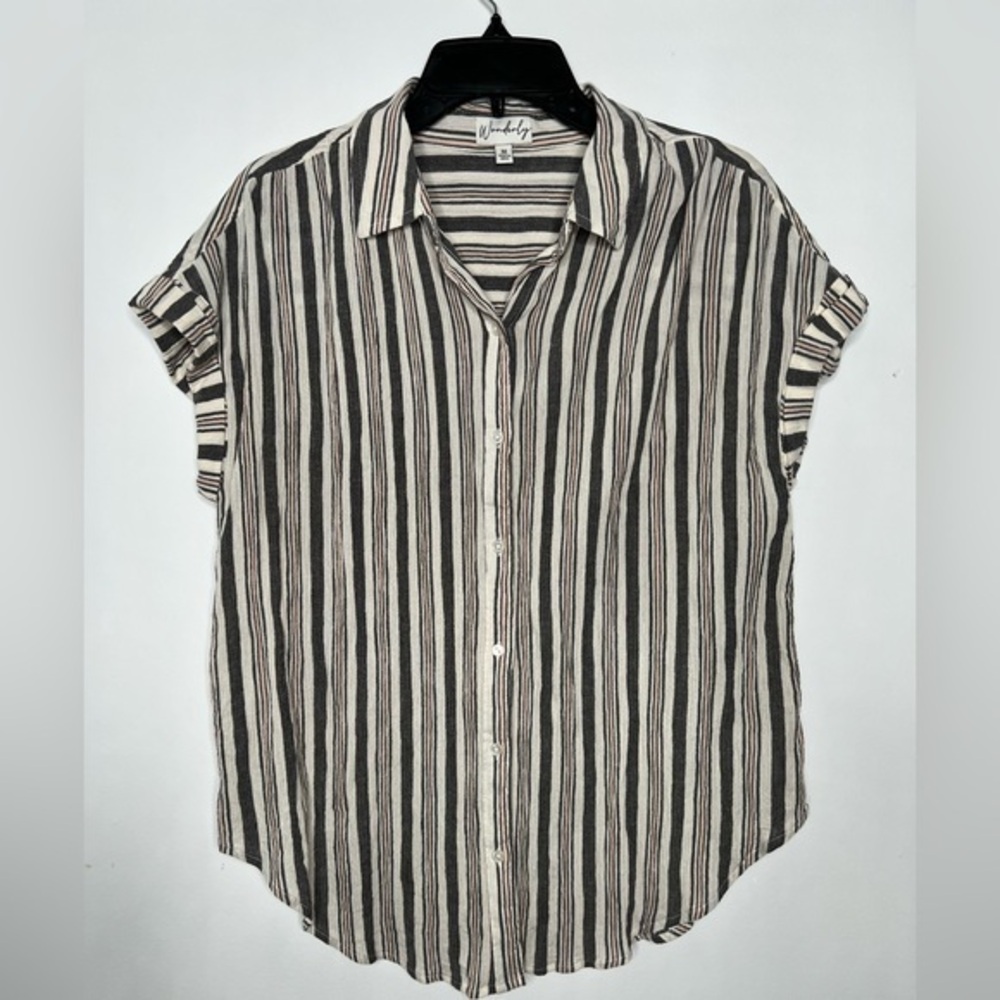Wonderly Cotton Blush Striped‎ Button Up